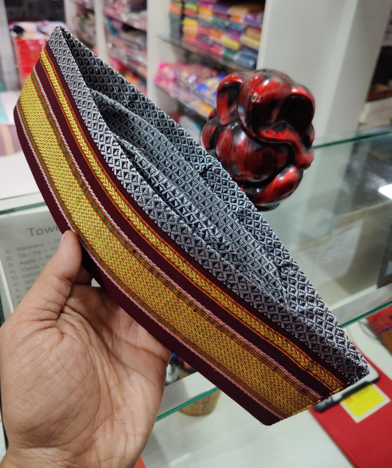 MEN'S PAITHANI CAP'S
