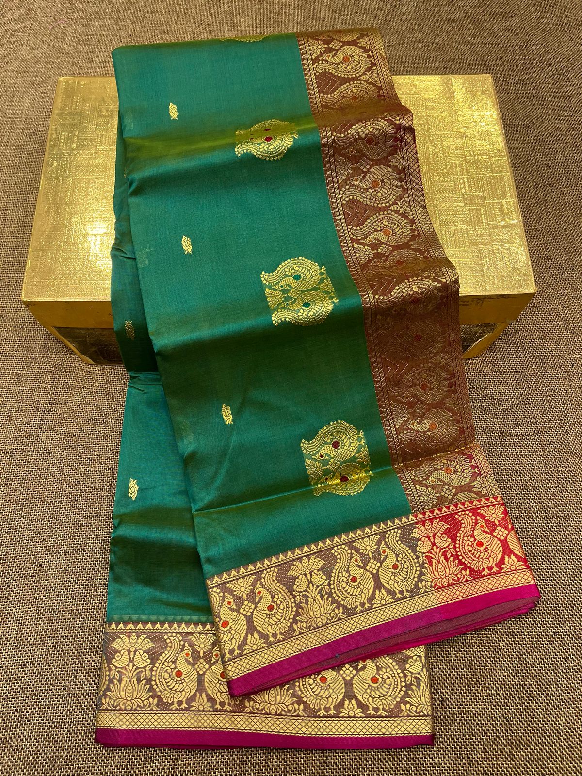 PESHWAI PAITHANI