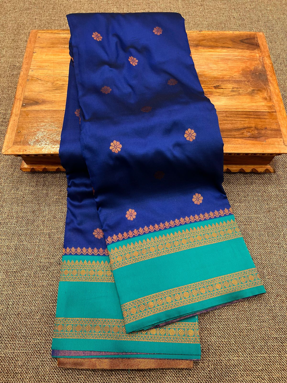 Narayanpeth Saree