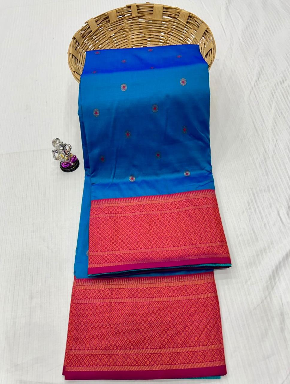 Kadiyal Paithani