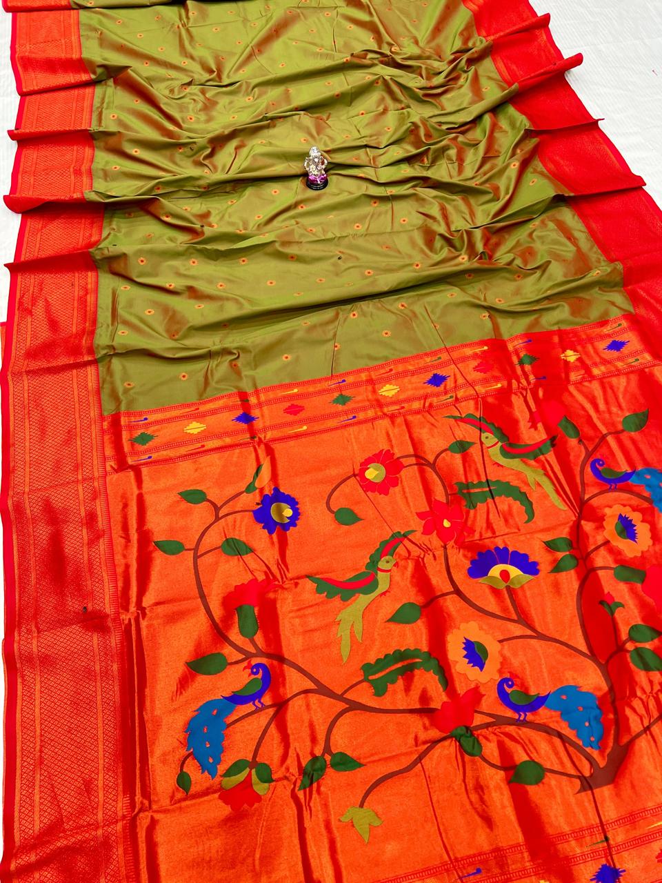 Kadiyal Paithani