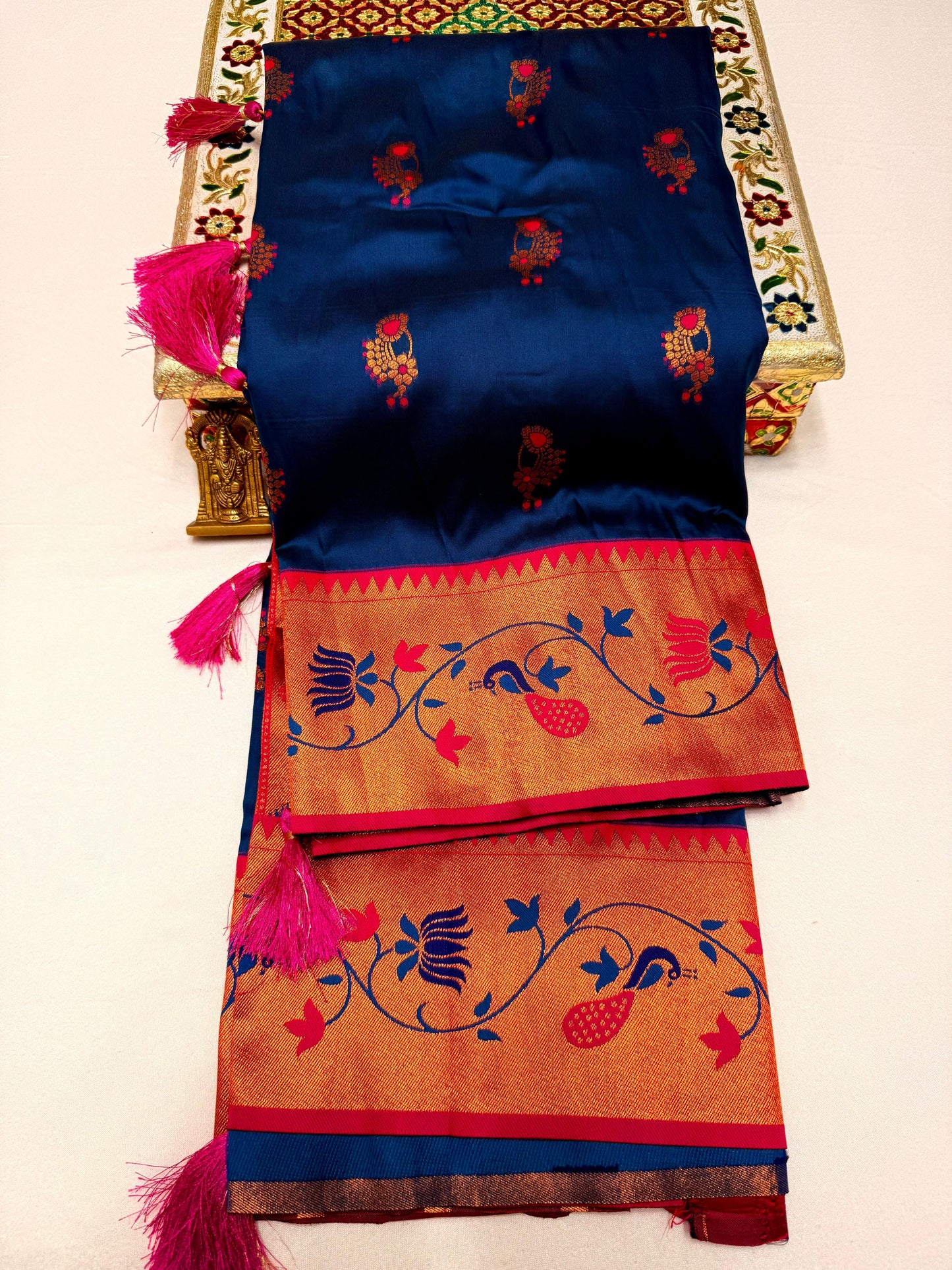 Pure Nath Paithani