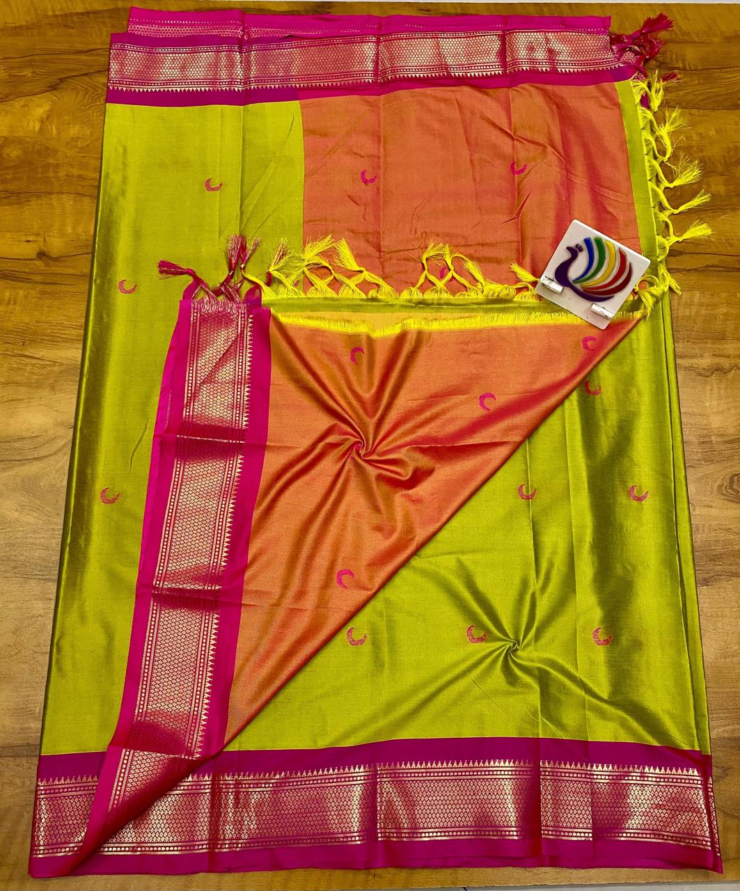 Kadiyal Chandrakor Paithani