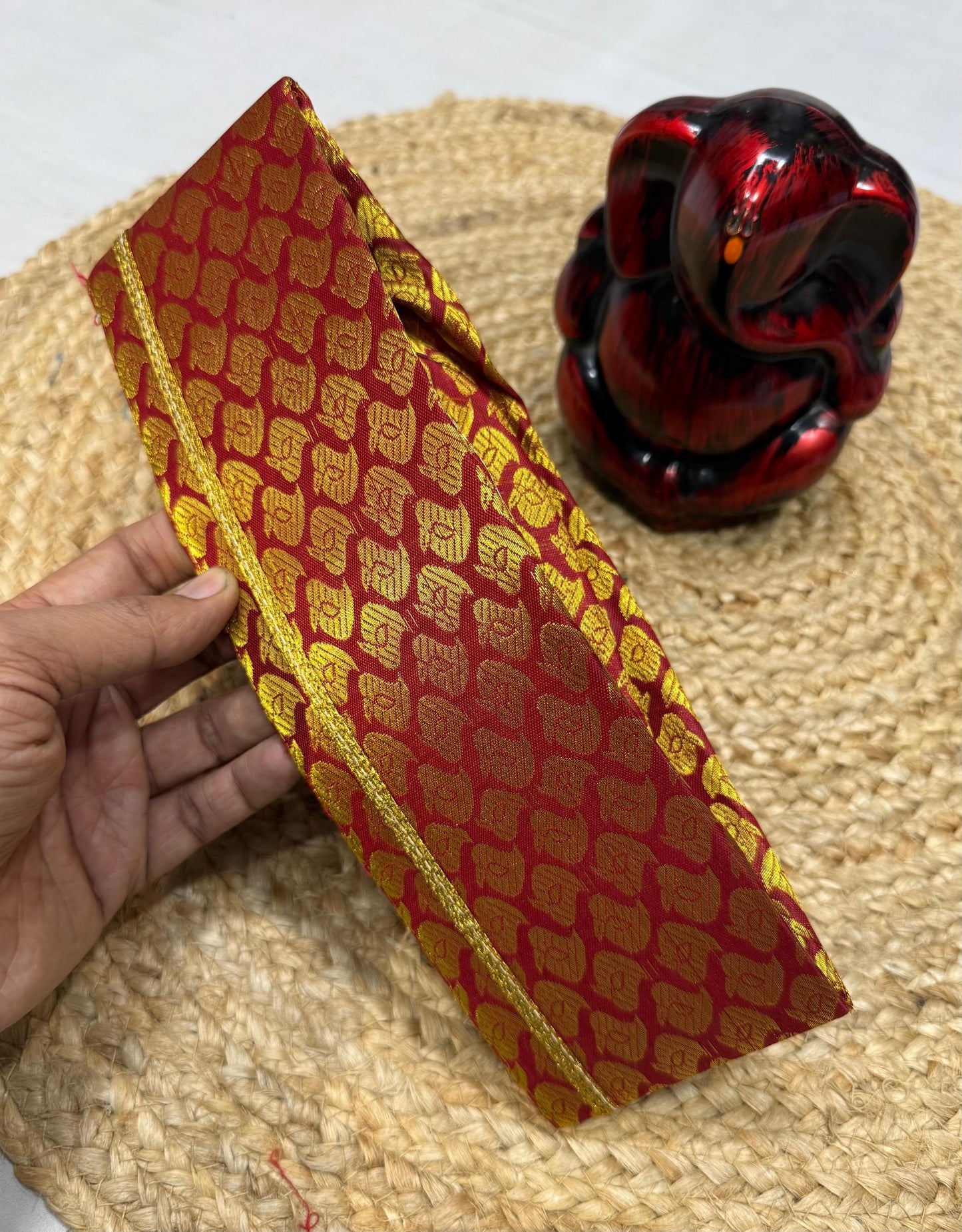 MEN'S PAITHANI CAP'S
