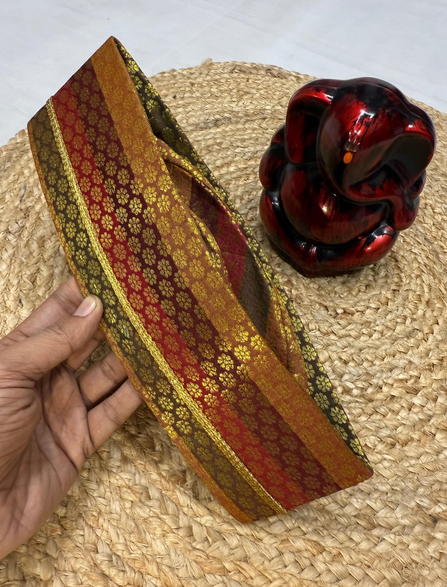 MEN'S PAITHANI CAP'S