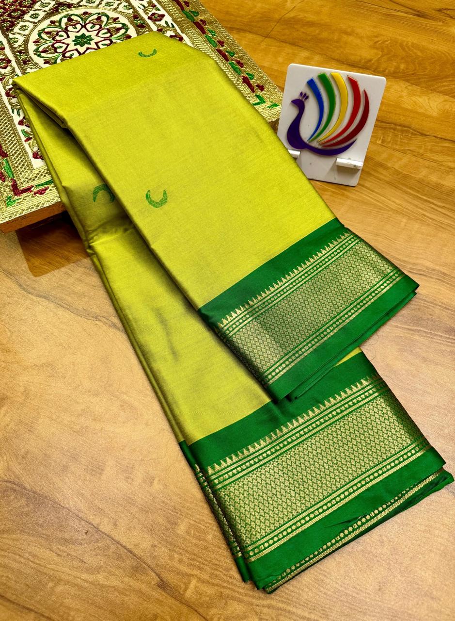 Kadiyal Chandrakor Paithani